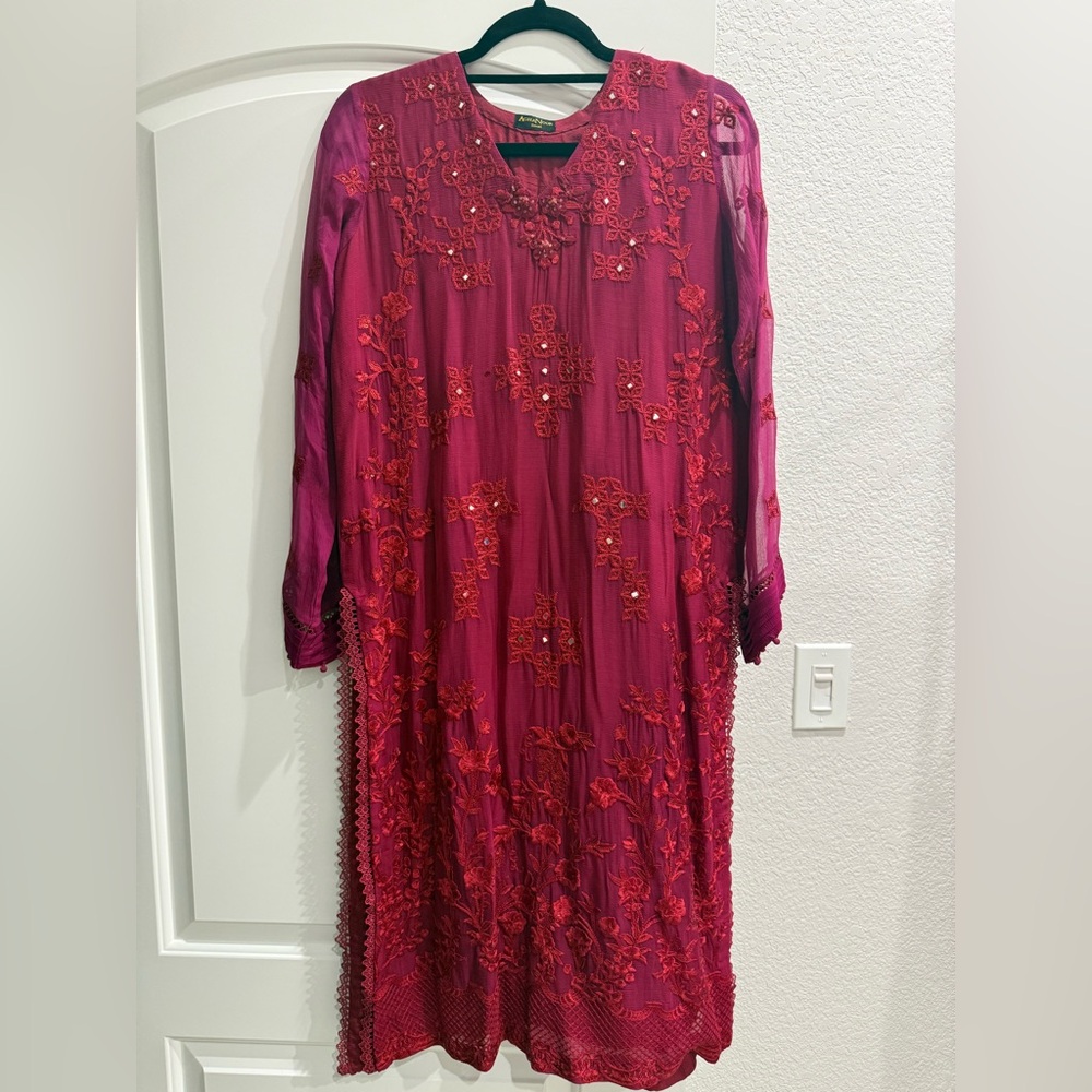 Pakistani designer Agha Noor red maroon 2 piece kurta set